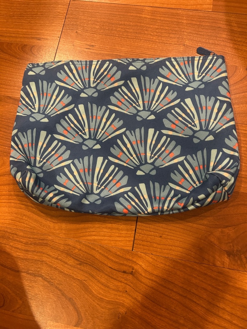Blue Shell-Patterned Cosmetic Pouch